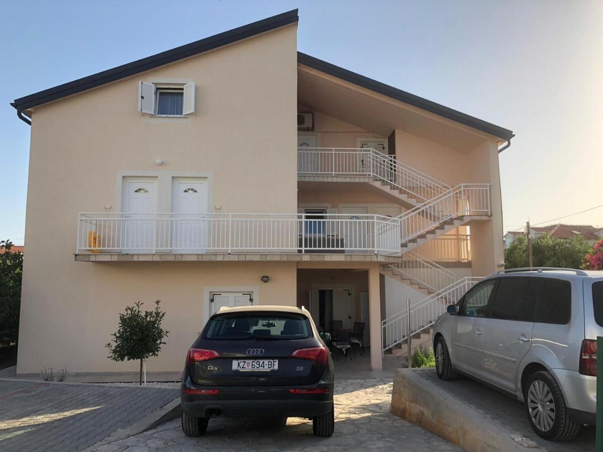 Apartments Beachwalk Heaven Milica Srima Exterior photo
